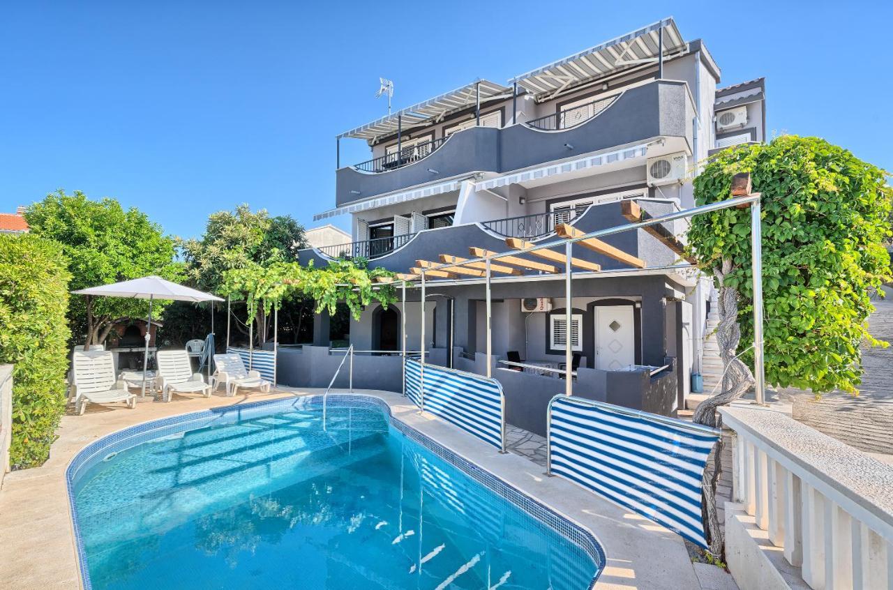 Apartmani Ticic Trogir Exteriör bild