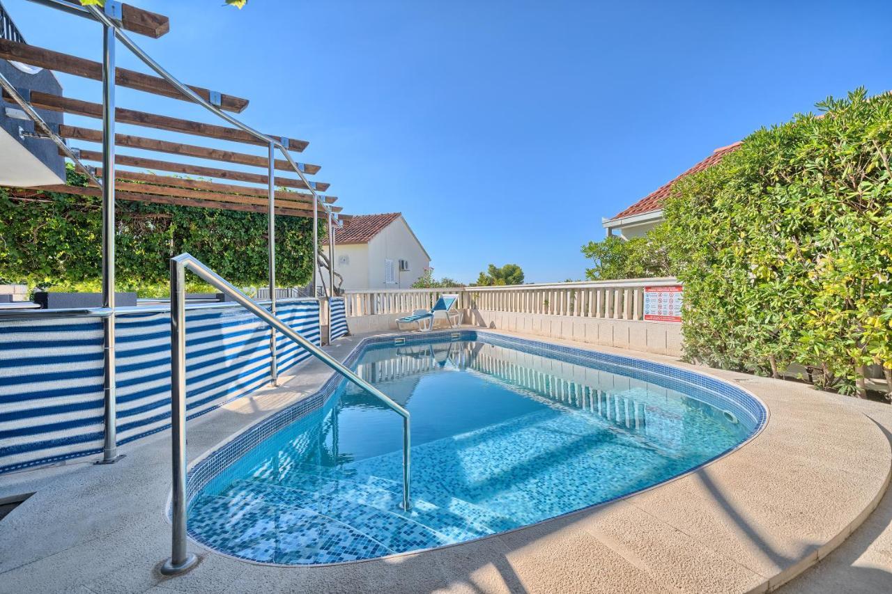 Apartmani Ticic Trogir Exteriör bild