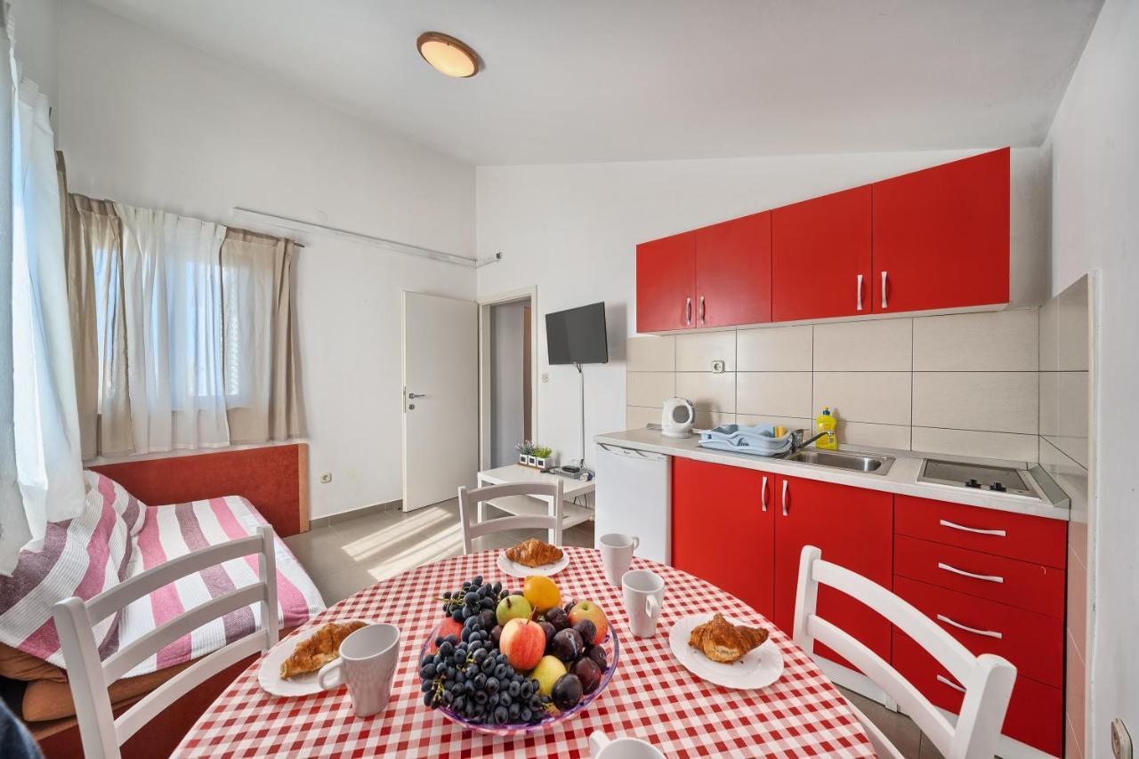 Apartmani Ticic Trogir Exteriör bild